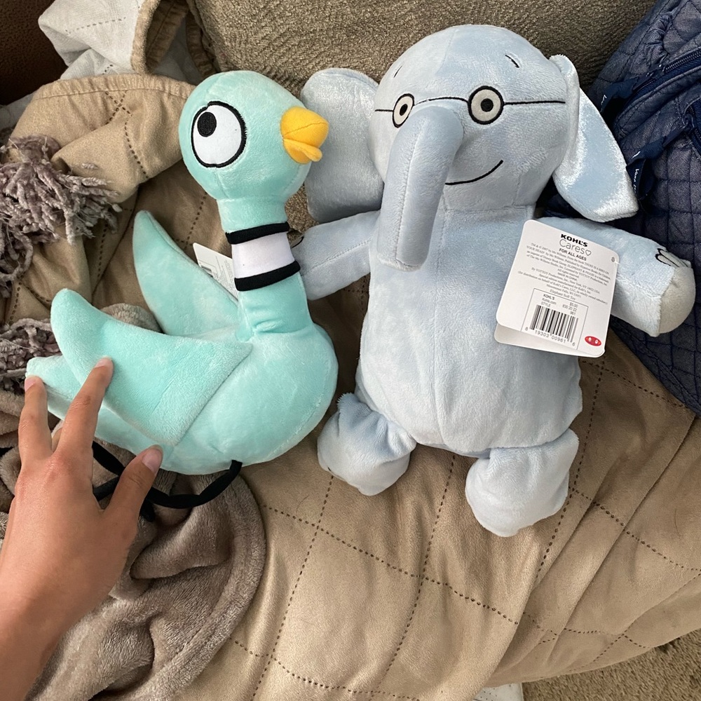 Kohl’s book buddies!